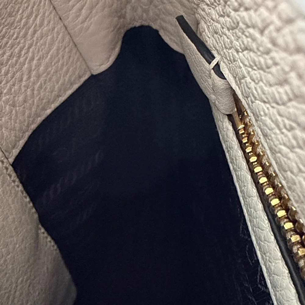 Prada White and Blue Leather Shoulder Bag - Picture 4 of 16